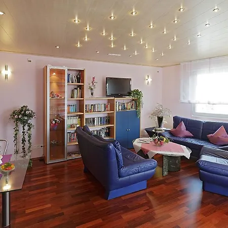 Management - Business Apartment *